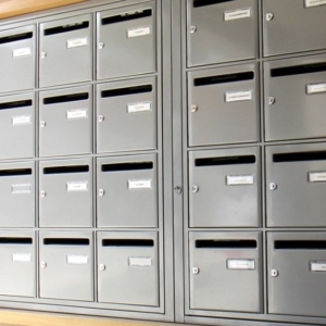 Plaque boite aux lettres - Les Templiers 6-8 rue de la Chapelle des Templiers